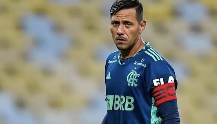 Diego Alves deve fazer sua primeira partida no ano