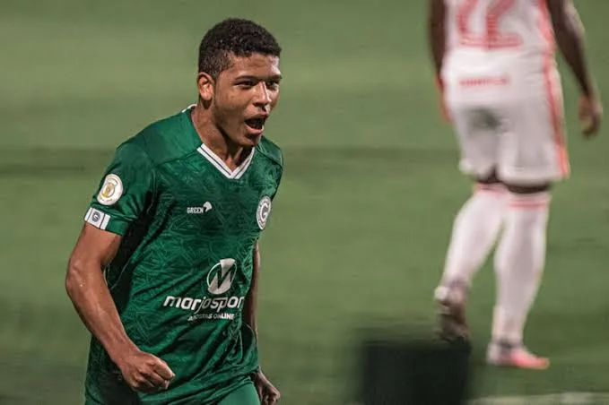 Jogador é uma das revelações da base do Goiás de 2019