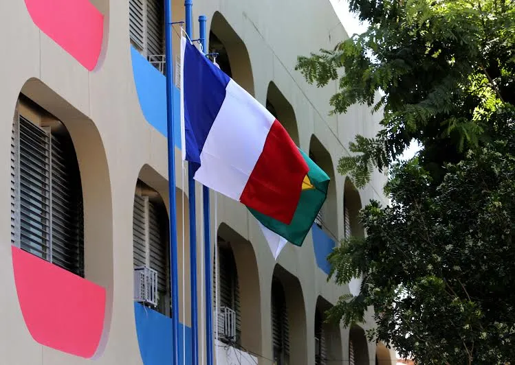 CIEP 449 - Governador Leonel De Moura Brizola, em Niterói