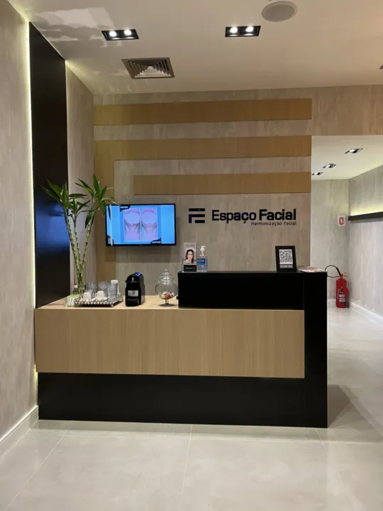 Além da aplicação de Botox, a Espaço Facial também realiza diversos tipos de procedimentos