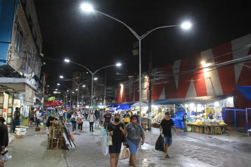  A nova iluminação já está em funcionamento 