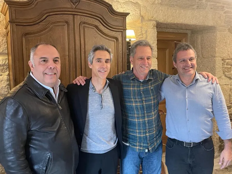 Flamengo anuncia Paulo Sousa como treinador