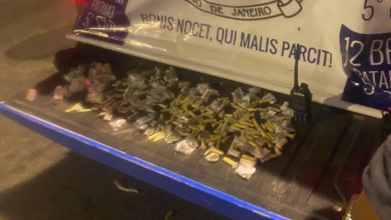 Material foi apreendido pelos policiais