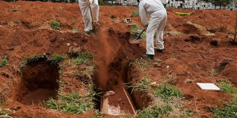 Mais 684 óbitos foram confirmados 
