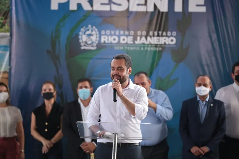 Governador participou da inauguração da Faetec em Tanguá