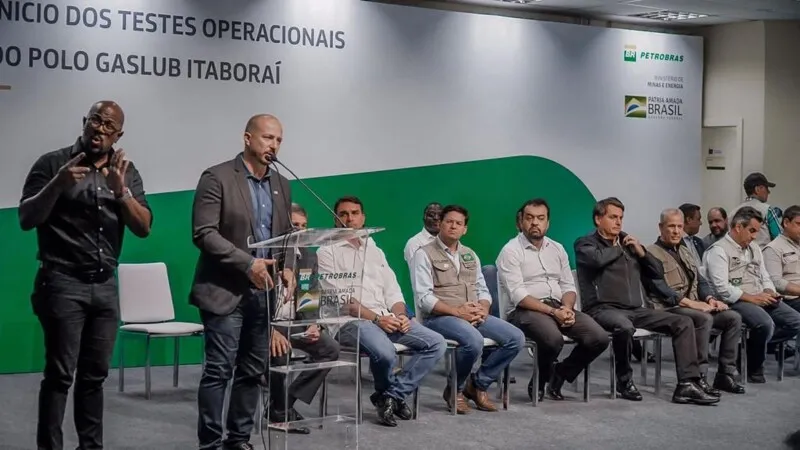Autoridades políticas marcaram presença no evento