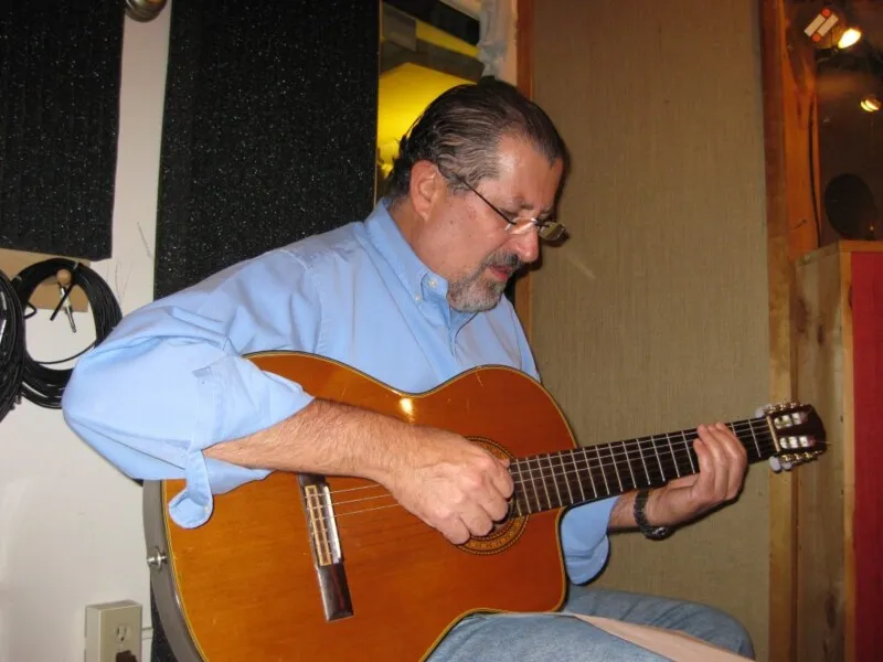 Mauro tem larga experiência como músico 