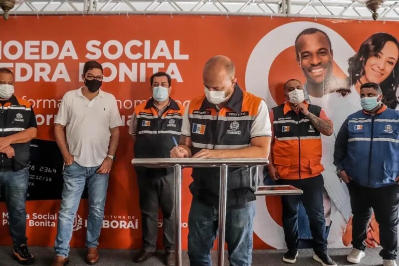 Assinatura do termo de colaboração
