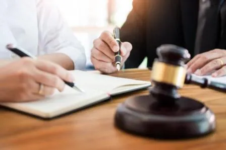 Entre os serviços está orientação jurídica gratuita
