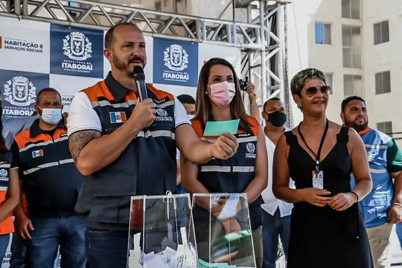 Apartamentos ficam no bairro da Reta 