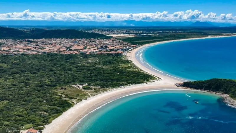 Com 7,2 kms de extensão, a Praia do Peró levou Cabo Frio a conquistar vaga no projeto "Brasil, essa é nossa praia