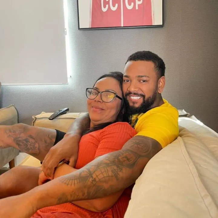 Roseli é mãe de Nêgo do Borel 