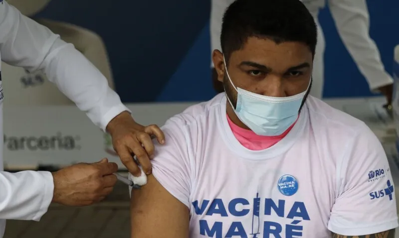 Carnaval no Rio depende do progresso da vacinação