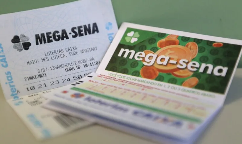 Imagem ilustrativa da imagem Mega-Sena acumula e pode pagar prêmio de R$ 12 milhões na quarta-feira