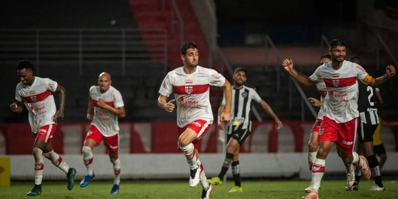 Botafogo e CRB em derrota alvinegra por 2 a 1 no primeiro turno da Serie B