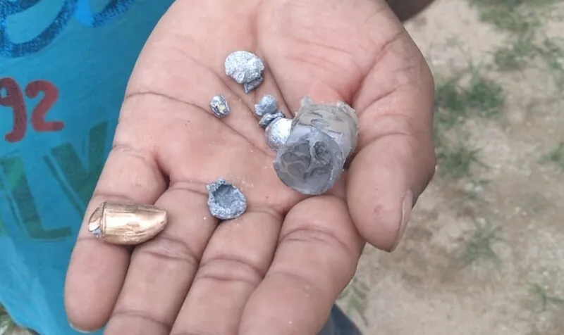Projéteis encontrados na cena do crime