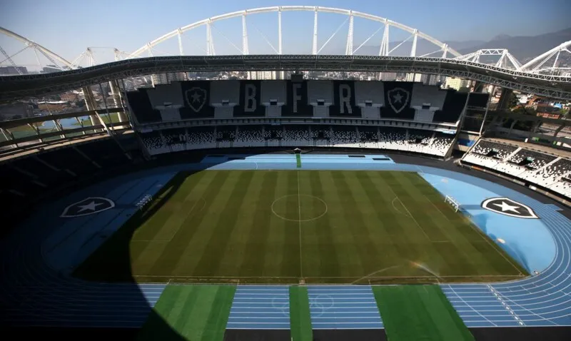 Estádio Nilton Santos sediará o clássico vovô