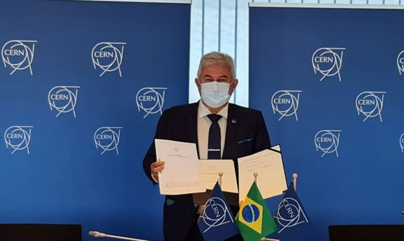 O novo status do Brasil permitirá acesso acelerador e a outras áreas do CERN, incluindo participação em mercado de licitações da ordem de US$ 500 milhões anuais
