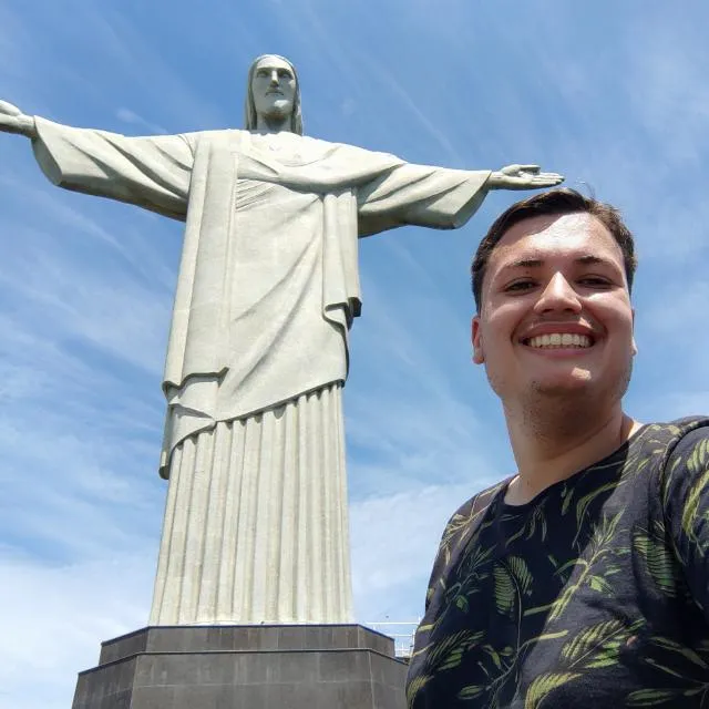 Rafael em visita ao Cristo Redentor
