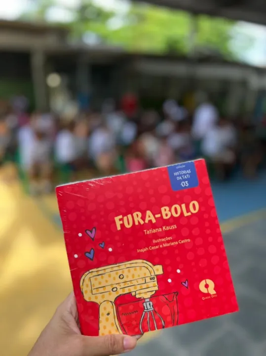 O objetivo da ação é estimular o hábito da leitura entre as crianças