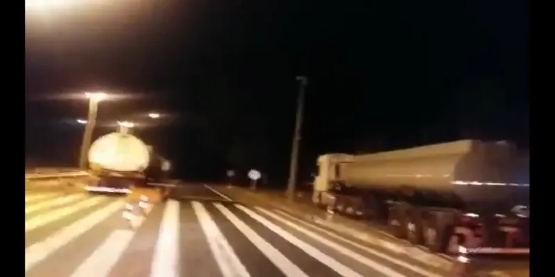 Imagem ilustrativa da imagem MPRJ e PRF realizam operação contra integrantes de organização criminosa que praticava fraudes fiscais e corrupção no transporte de combustível