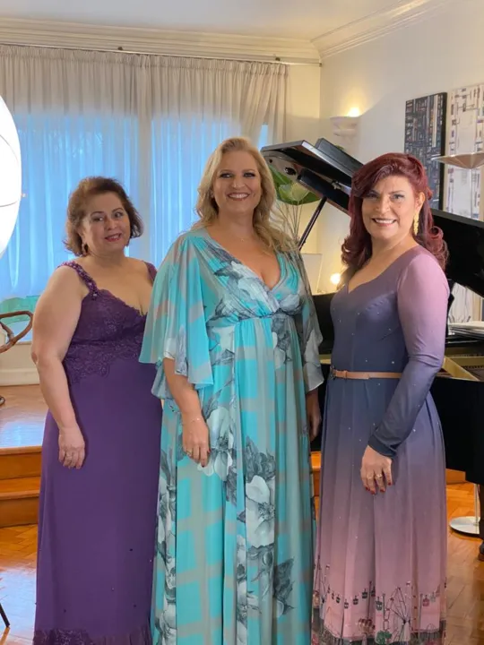 Trio de cantoras
