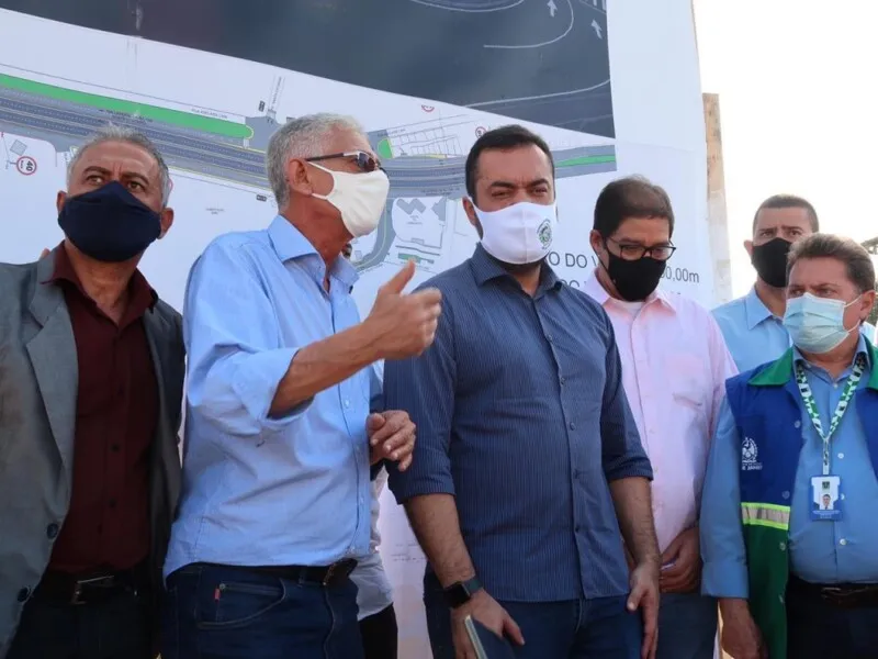 Castro também acompanhará as obras em andamento por meio do Programa Asfalta São Gonçalo