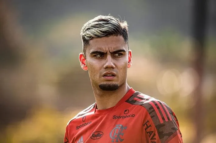 Andreas Pereira chegou no Flamengo em 20 de agosto