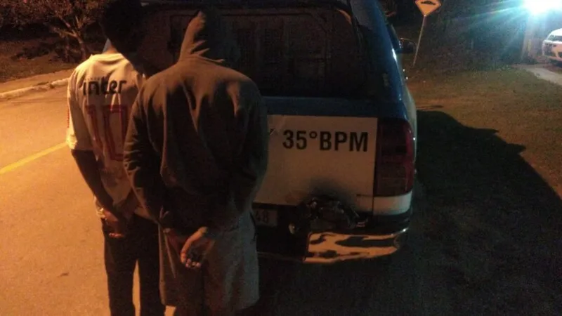 Acusados de tráfico de droga presos durante cerco tático na BR101