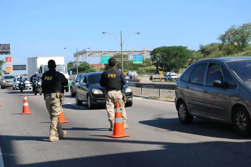 A operação, que segue até terça, dia 7, irá priorizar ações voltadas à segurança viária