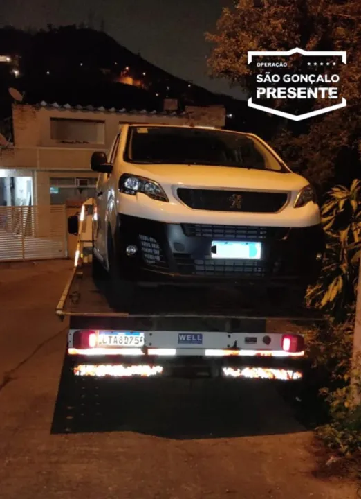 O caso foi registrado na 73ª DP (Neves) e ninguém foi preso