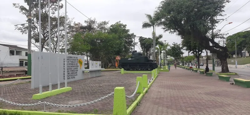 A Praça dos Ex-combatentes foi revitalizada 