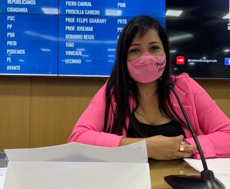 Projeto é de autoria da vereadora Priscila Canedo
