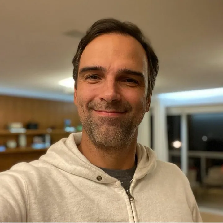 Tadeu Schmidt deve ser anunciado como apresentador do BBB