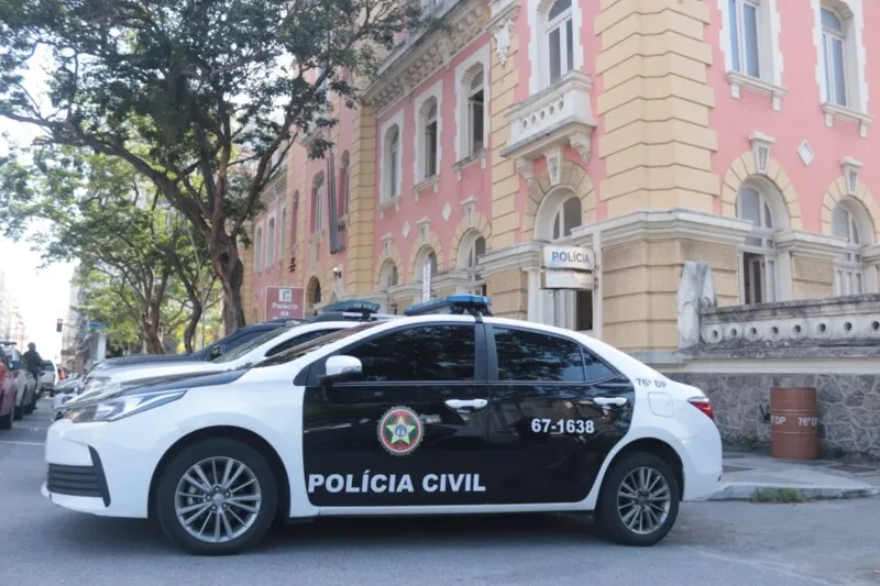 Caso foi registrado na 76ª DP, no Centro de Niterói