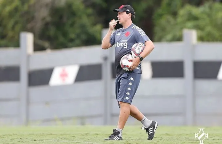 Fernando Diniz, técnico do Vasco