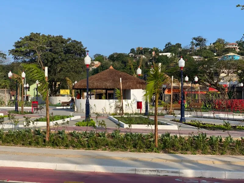 Praças Agroecológicas e Hortas Comunitárias
