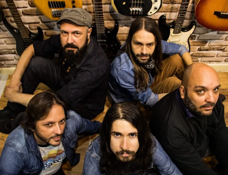 Banda Flores de Plástico