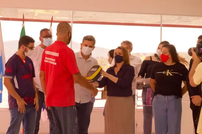Durante a solenidade na sede da Companhia de Desenvolvimento de Maricá (Codemar), o prefeito Fabiano Horta destacou que muito em breve o Mumbuca Transporte será utilizado pela população