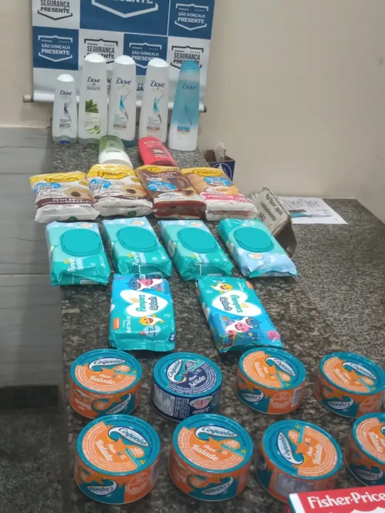 O caso foi registrado na 73ª DP (Neves)