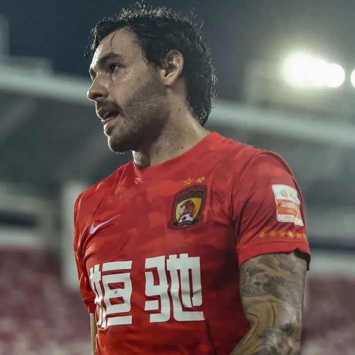 Ricardo Goulart durante passagem pelo Guangzhou Evergrande