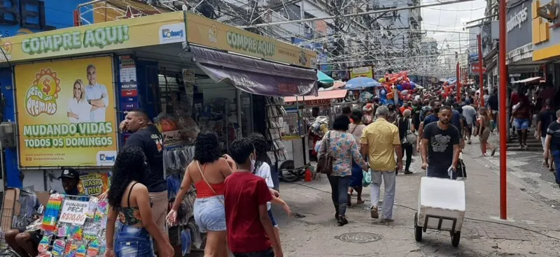 Gonçalenses estão em busca de promoções 