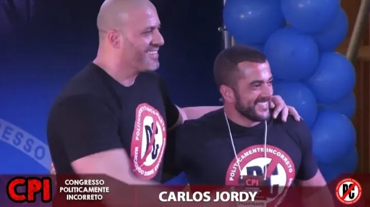 Jordy e Silveira durante o Congresso Politicamente Incorreto