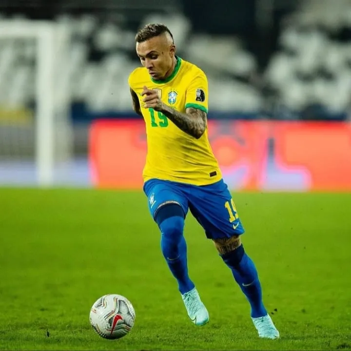 Everton Cebolinha não está tendo bom rendimento em Portugal 