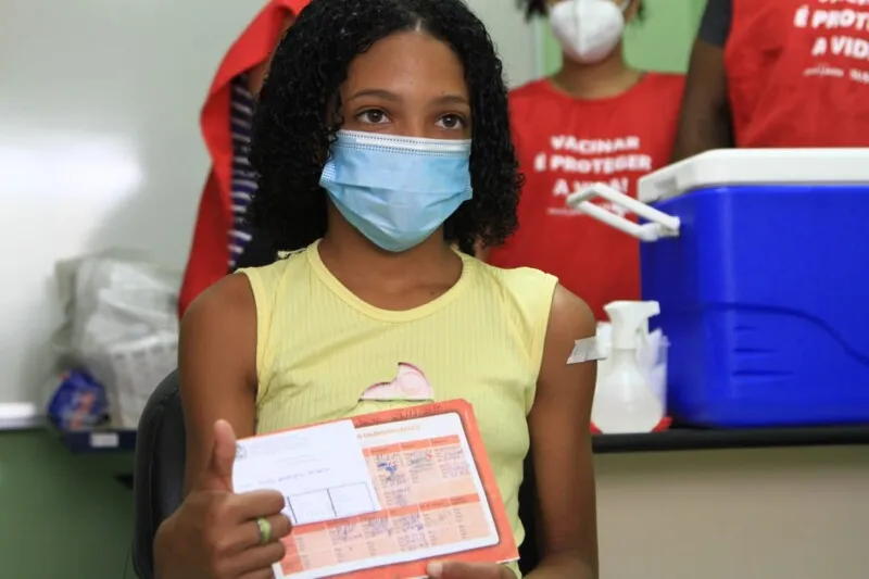 Mudança de polos para vacinação começa a valer a partir de segunda-feira (24)