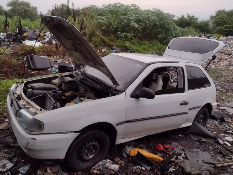 Os carros encontrados foram apreendidos