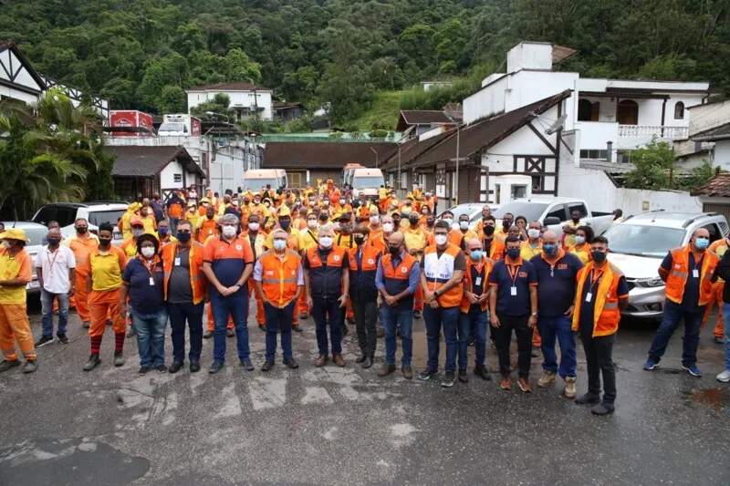A Secretaria Municipal de Assistência Social e Economia Solidária (Smases) está auxiliando a Secretaria de Assistência Social de Petrópolis no acolhimento às famílias desabrigadas