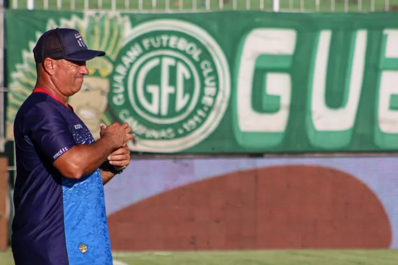Marcus Alexandre Cravo, treinador do Maricá FC