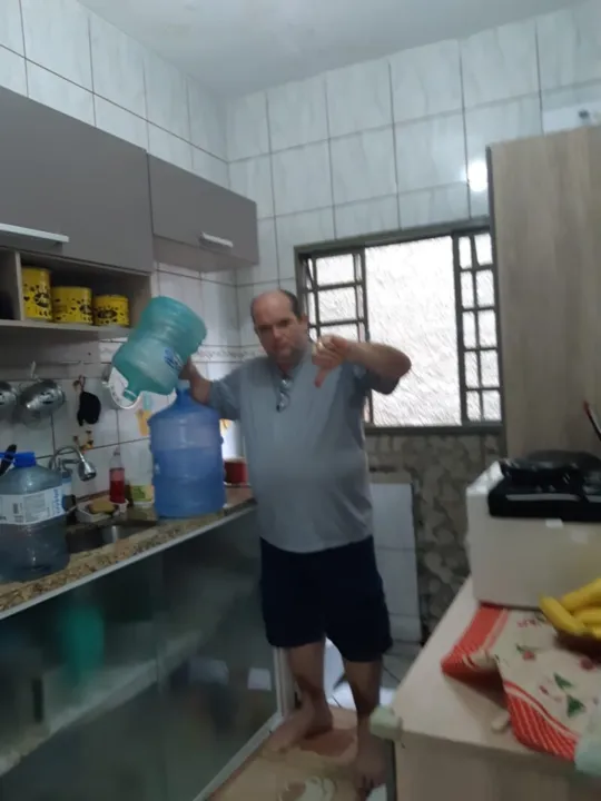 O empresário Leandro Santiago Barros está cansado dessa situação