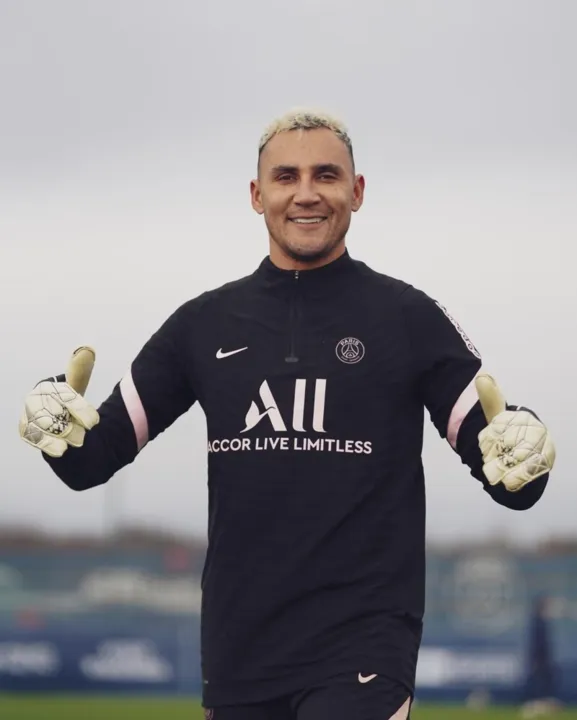 Goleiro do PSG faz boa ação em prol dos refugiados